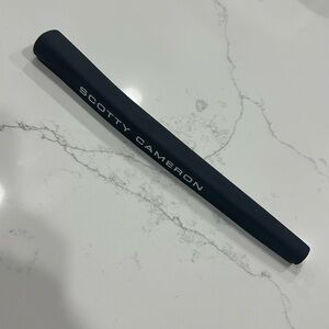 Scotty Cameron Gray Pistolini Plus Grip